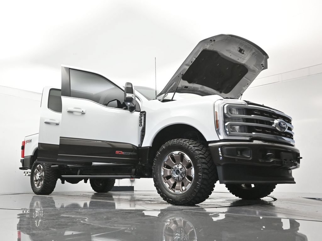 Used 2025 Ford F250 King Ranch AWD/4WD image 53