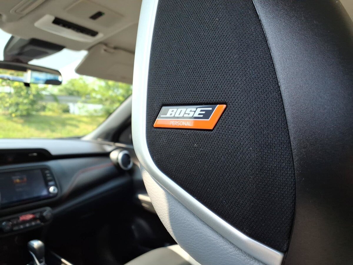 Used 2024 Nissan Kicks SR w/ SR Premium Package FWD image 16