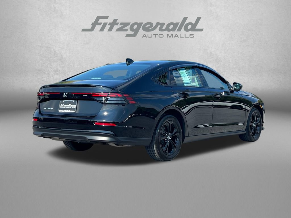 Used 2025 Honda Accord SE image 8