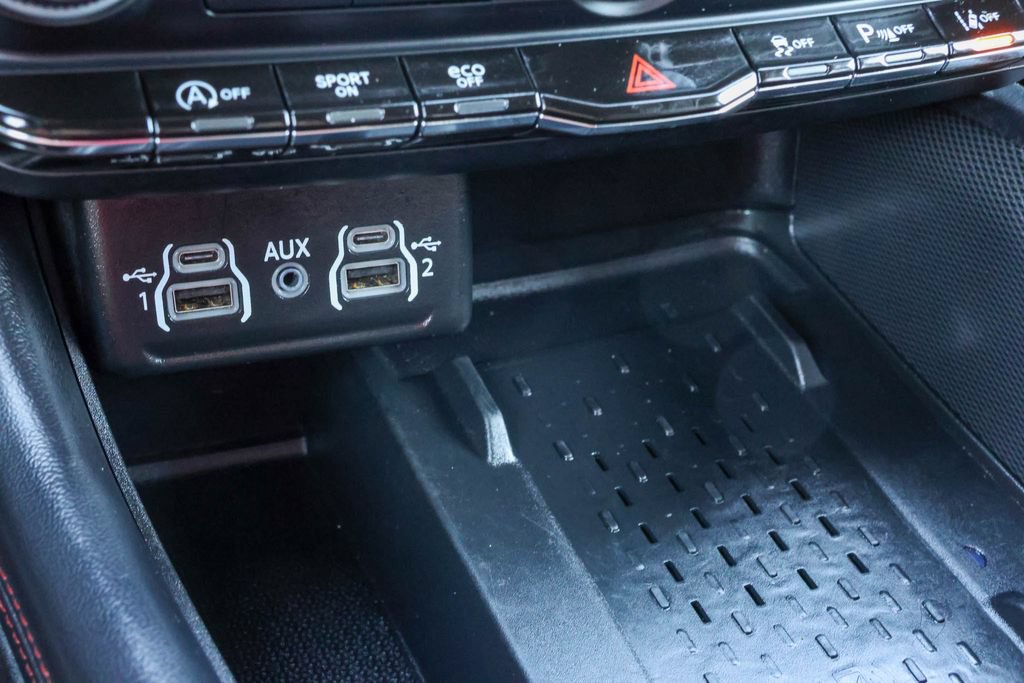 Used 2025 Dodge Durango GT AWD/4WD image 28