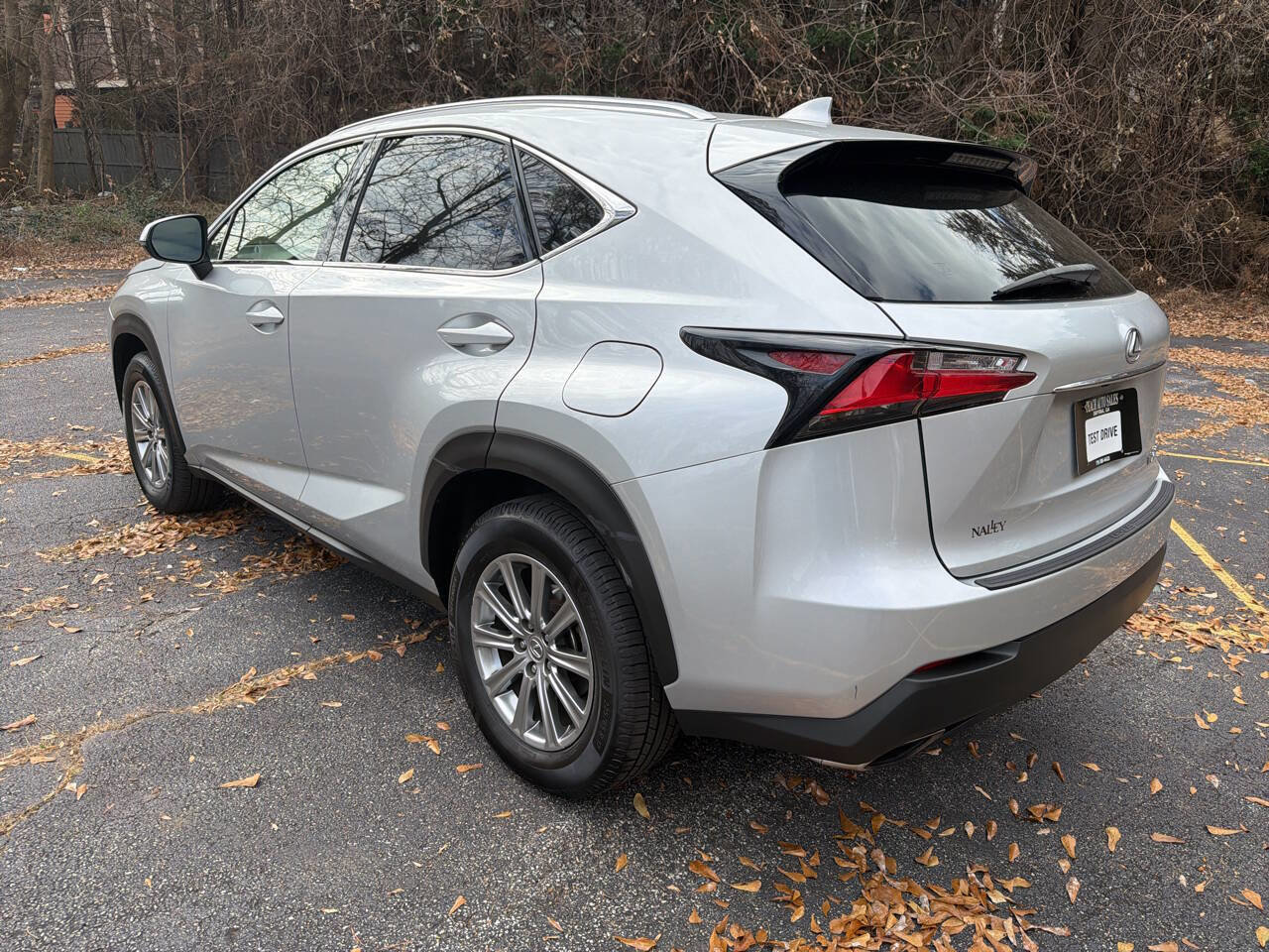 Used 2015 Lexus NX 200t FWD image 4