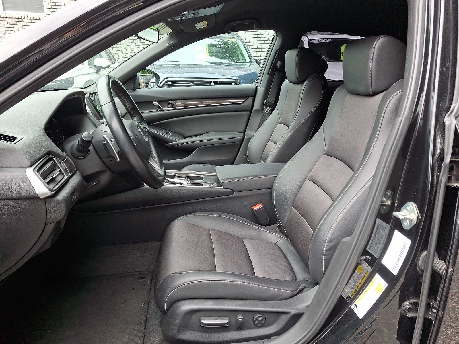 Used 2020 Honda Accord Sport image 10