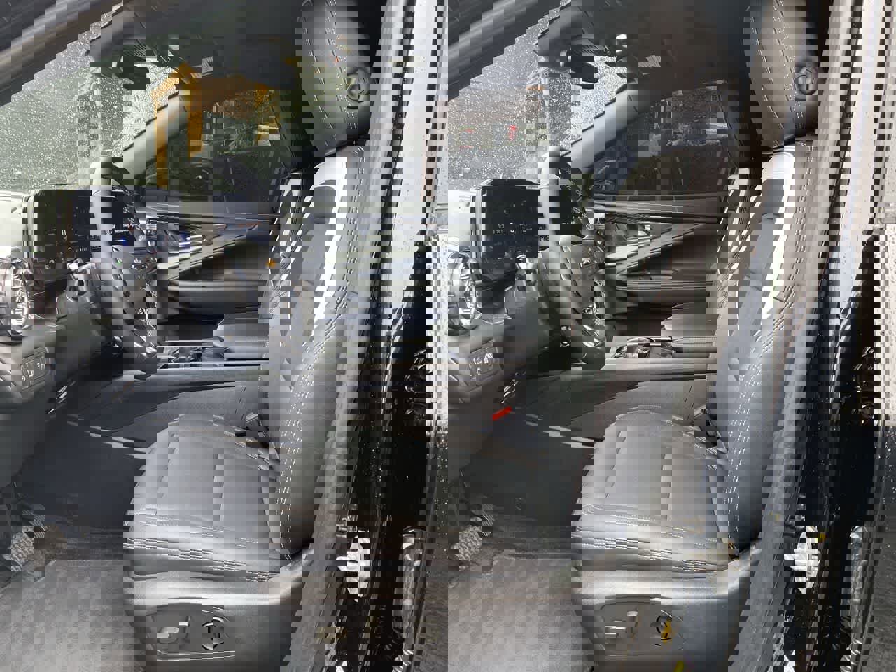 Used 2024 Chevrolet Blazer EV LT AWD/4WD image 13