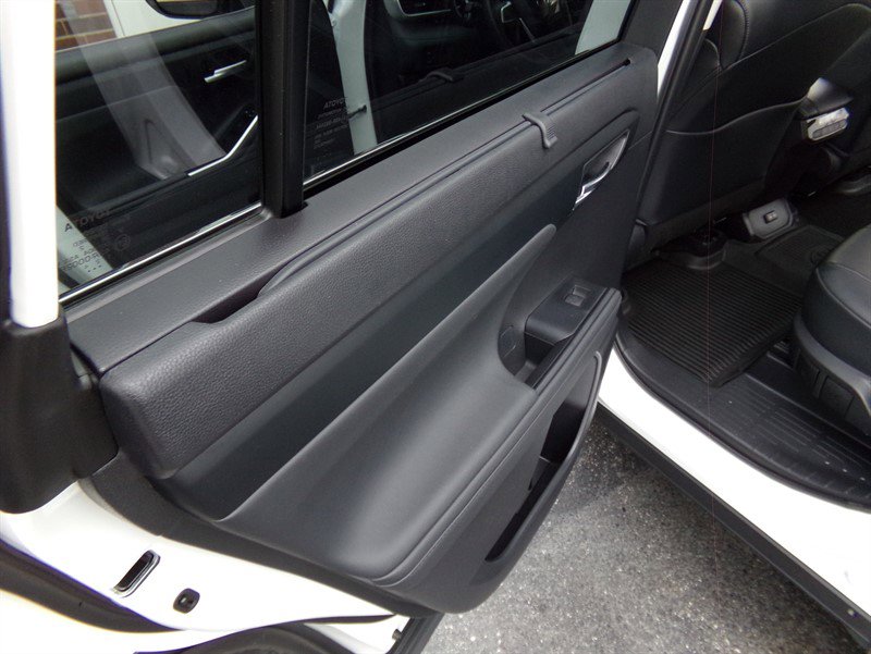 Used 2022 Toyota Highlander XLE image 64