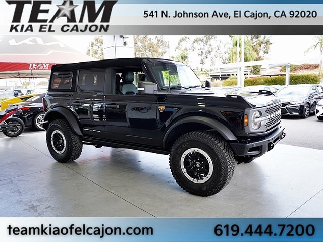Used 2024 Ford Bronco Badlands image 14