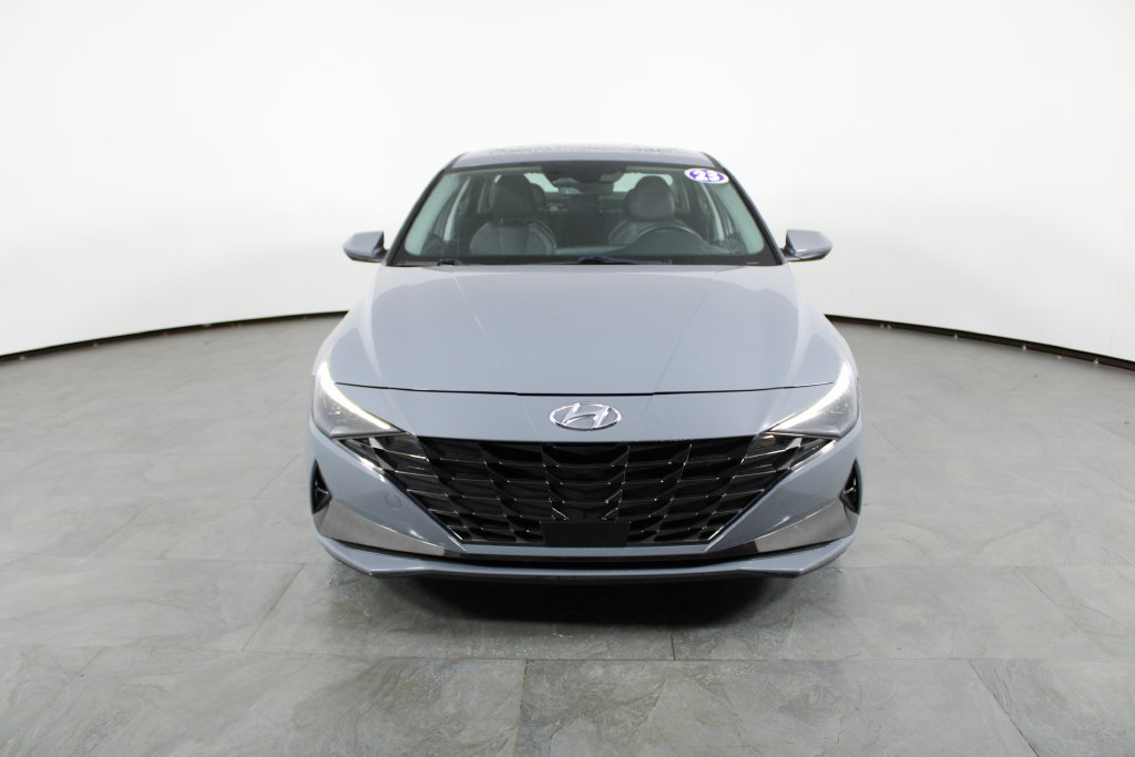 Used 2023 Hyundai Elantra Limited FWD image 13