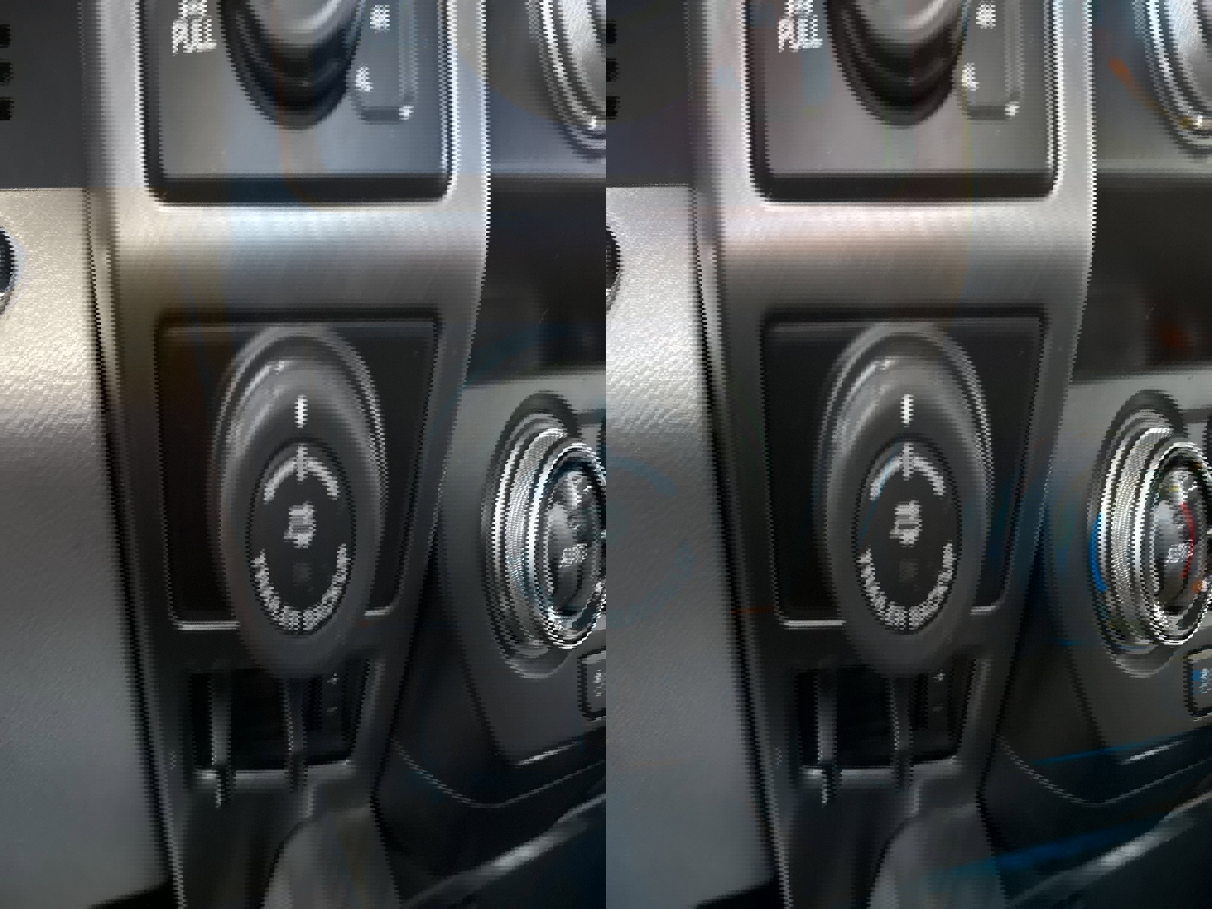 Used 2019 Ford F150 Limited w/ Trailer Tow Package image 32