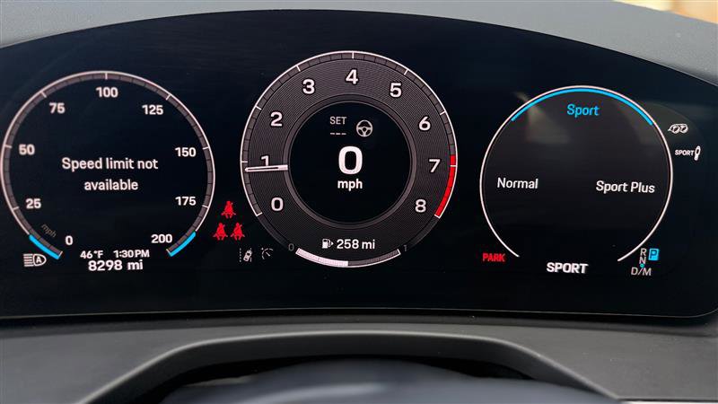 Used 2025 Porsche Panamera 4 image 46