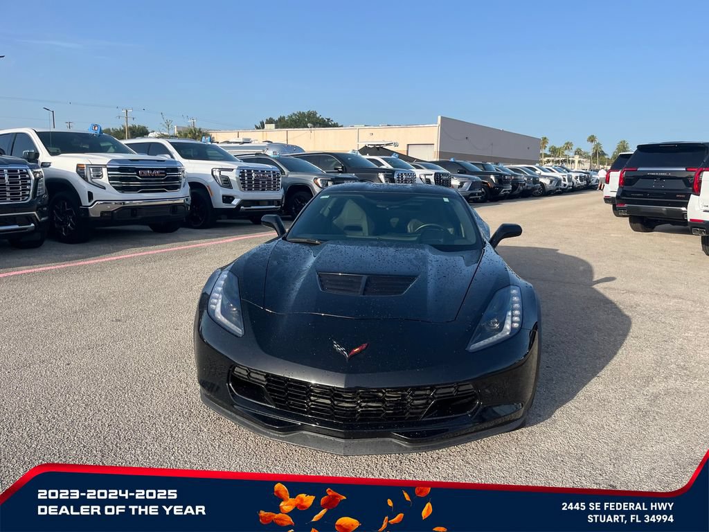 Used 2018 Chevrolet Corvette Z06 w/ Battery Protection Package RWD video 2