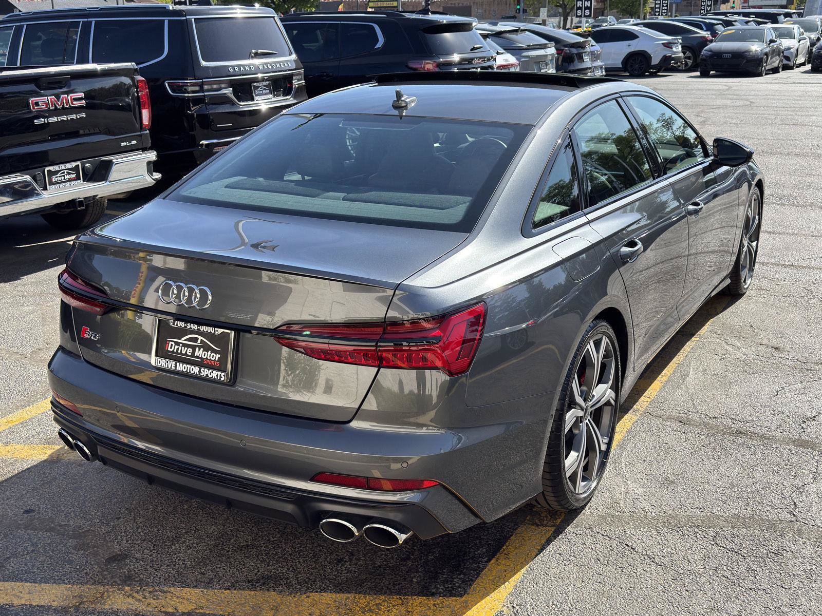 Used 2025 Audi S6 Premium Plus w/ Premium Plus Package AWD/4WD image 10