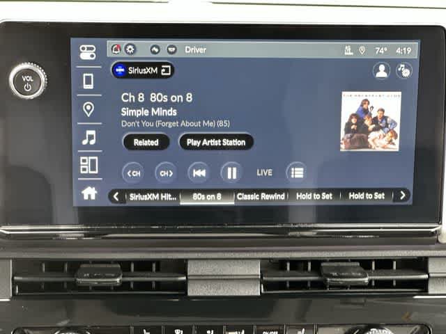 Used 2025 Honda Prologue Touring image 12
