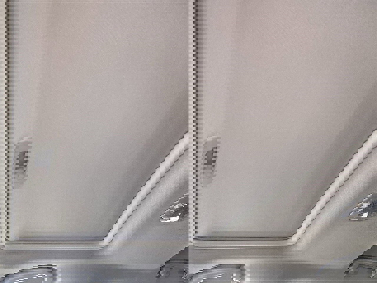 New 2025 Subaru Crosstrek 2.0i Premium image 18