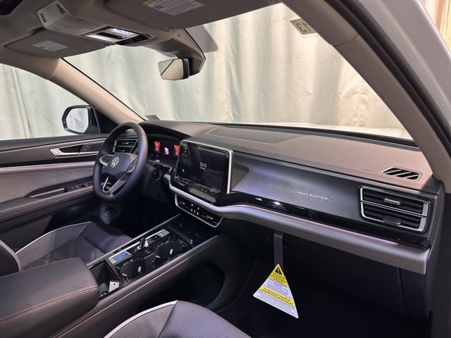 New 2026 Volkswagen Atlas Peak Edition image 38
