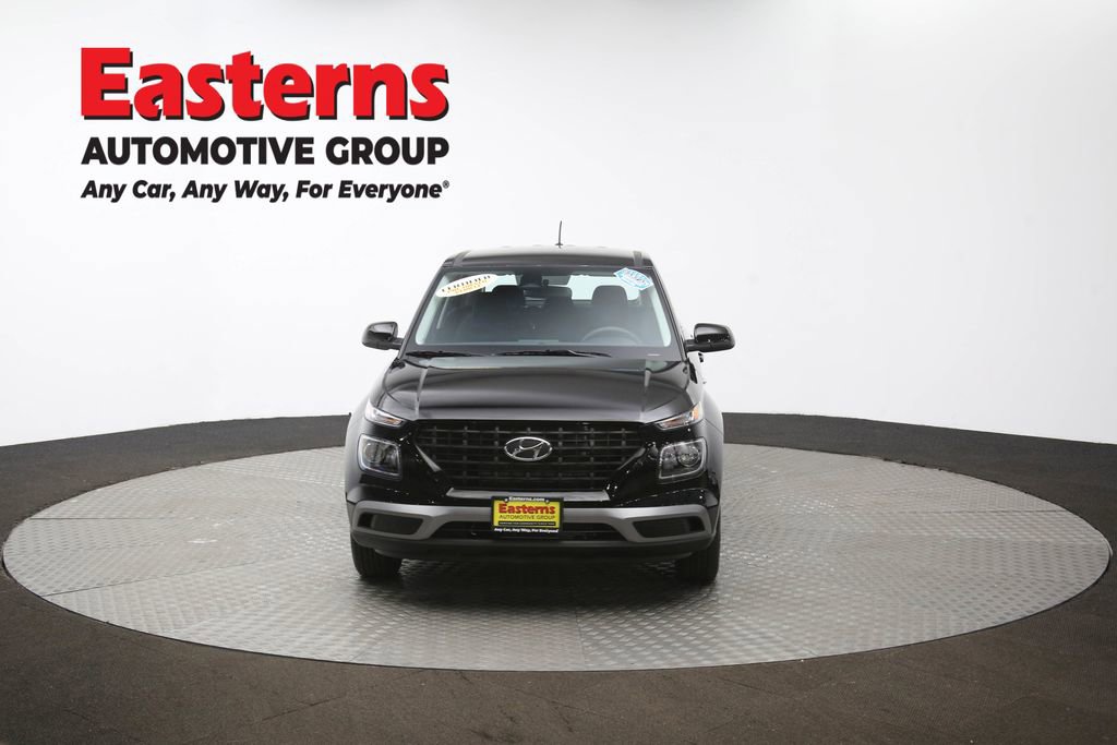 Used 2025 Hyundai Venue SE image 52