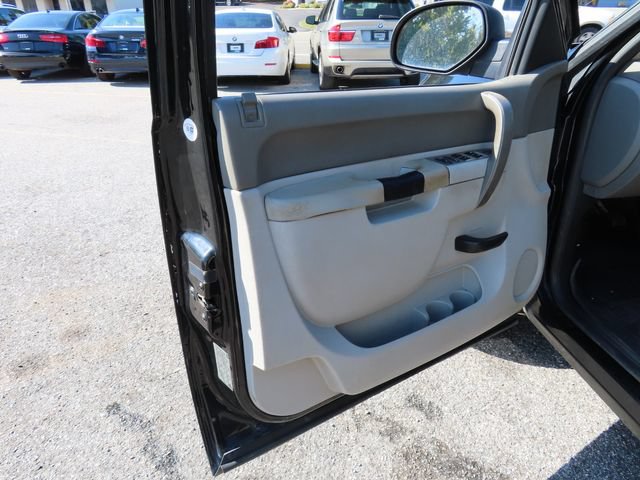 Used 2013 Chevrolet Silverado 1500 W/T AWD/4WD image 12