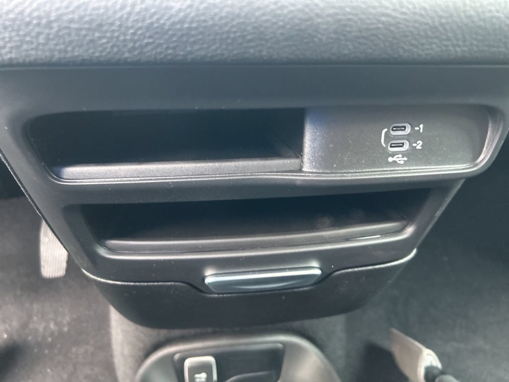 New 2026 Chrysler Pacifica Select FWD image 43