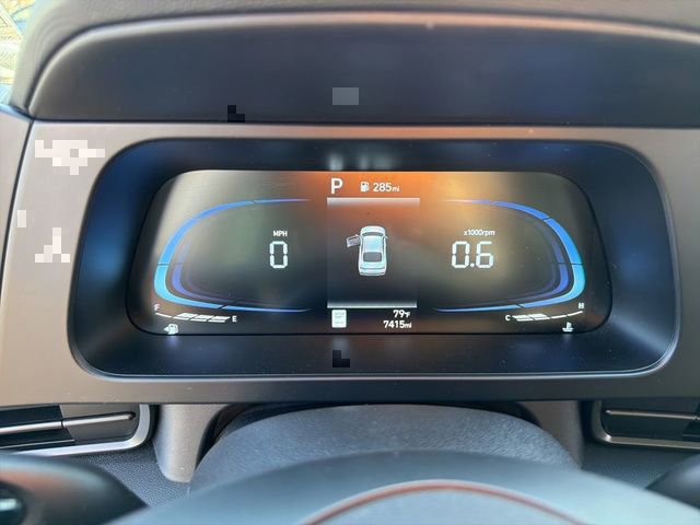 Certified 2025 Hyundai Elantra Sport image 22