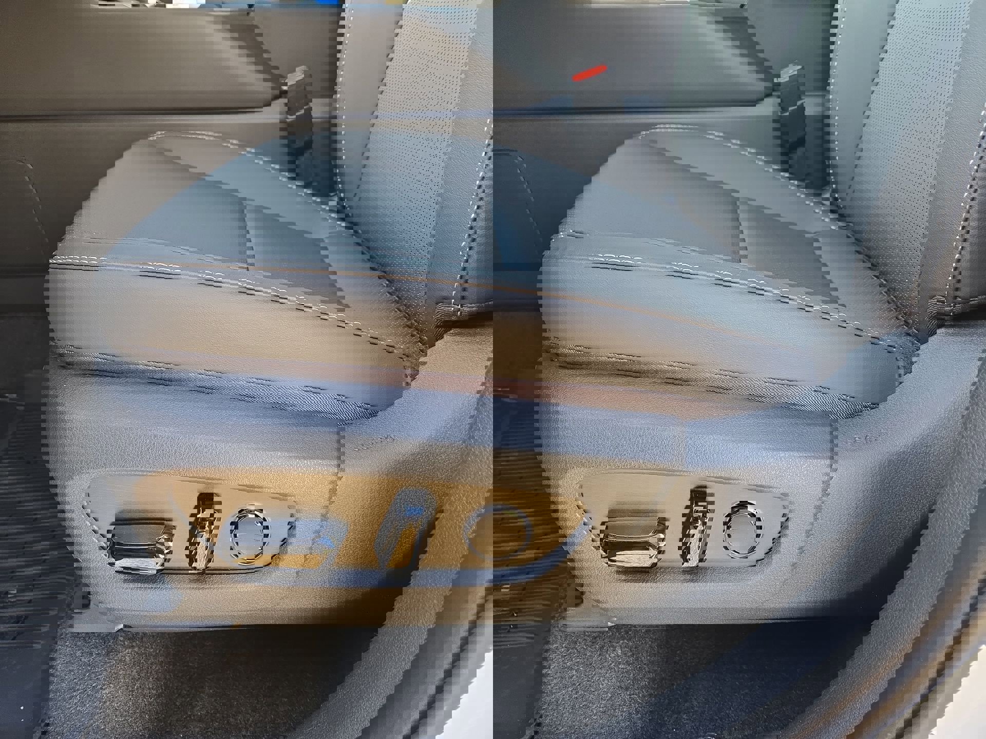 New 2026 Lexus TX 350 AWD image 17