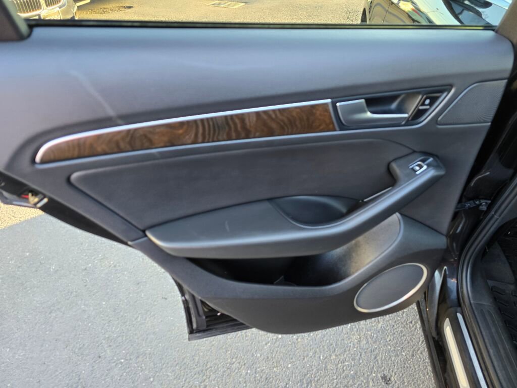 Used 2017 Audi Q5 2.0T Premium Plus image 29