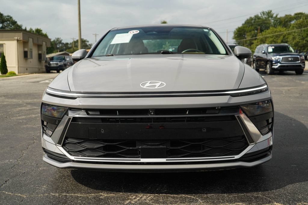 Used 2024 Hyundai Sonata Limited FWD image 17