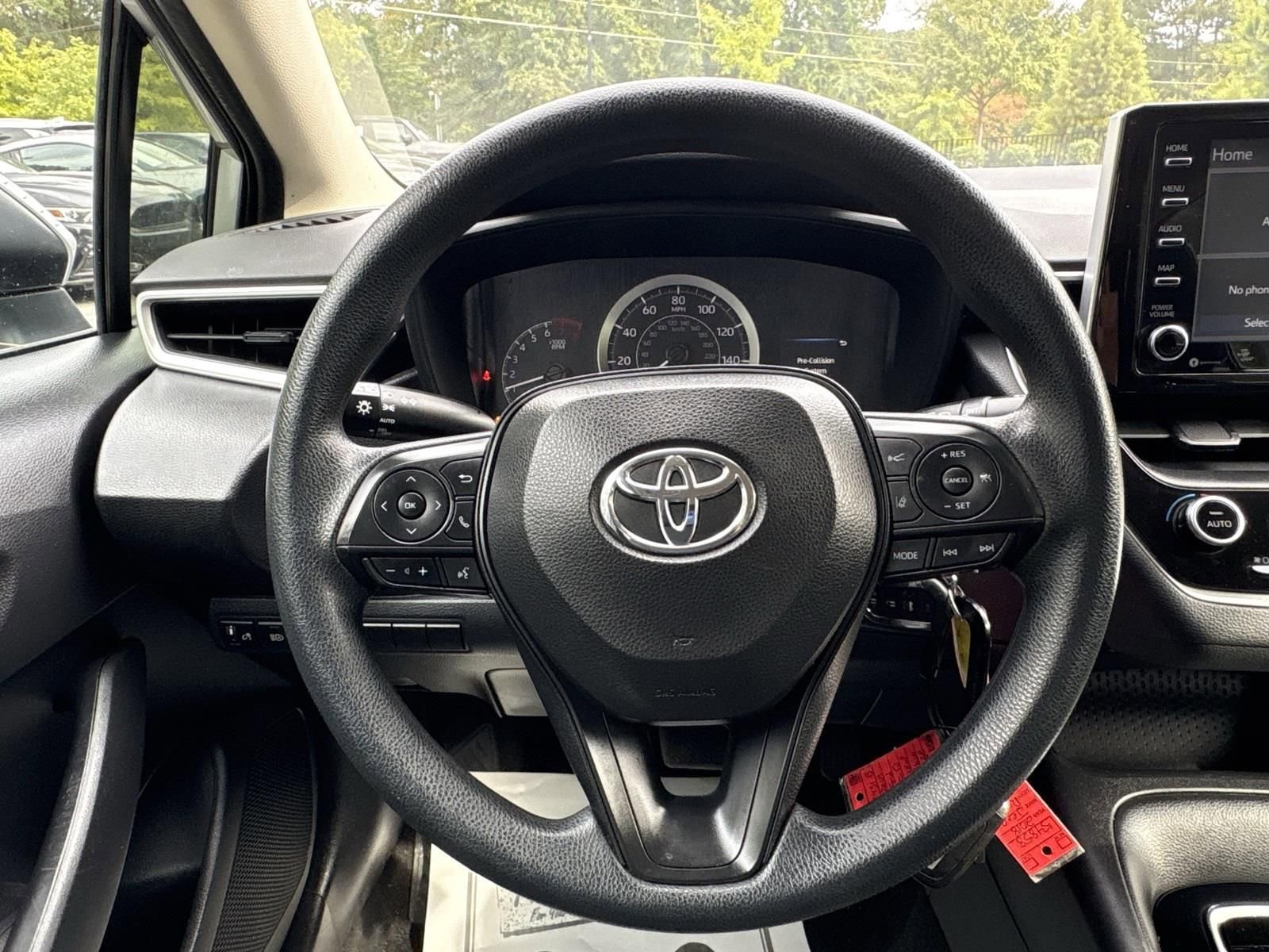 Used 2021 Toyota Corolla LE FWD image 24