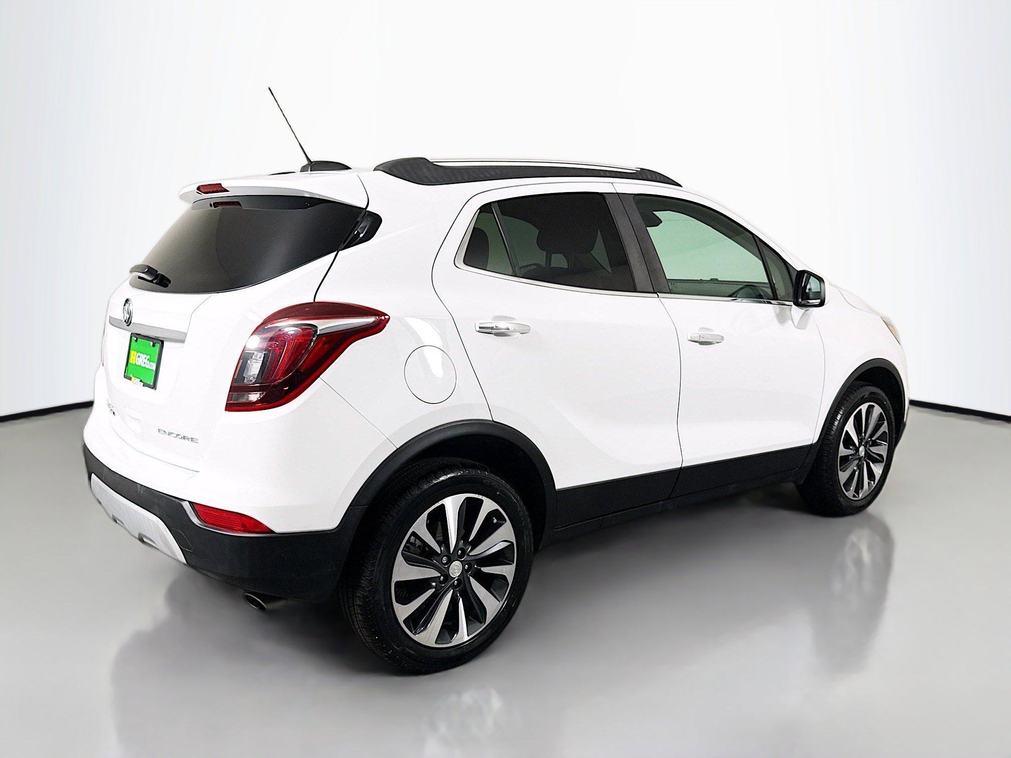 Used 2021 Buick Encore Preferred image 10