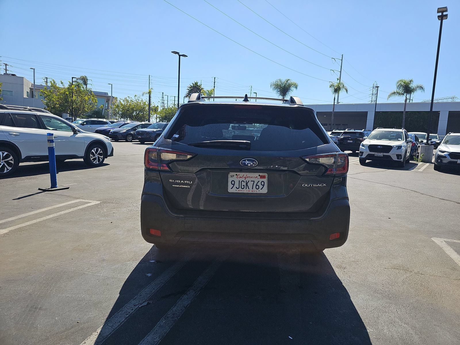 Used 2024 Subaru Outback Premium AWD/4WD image 13