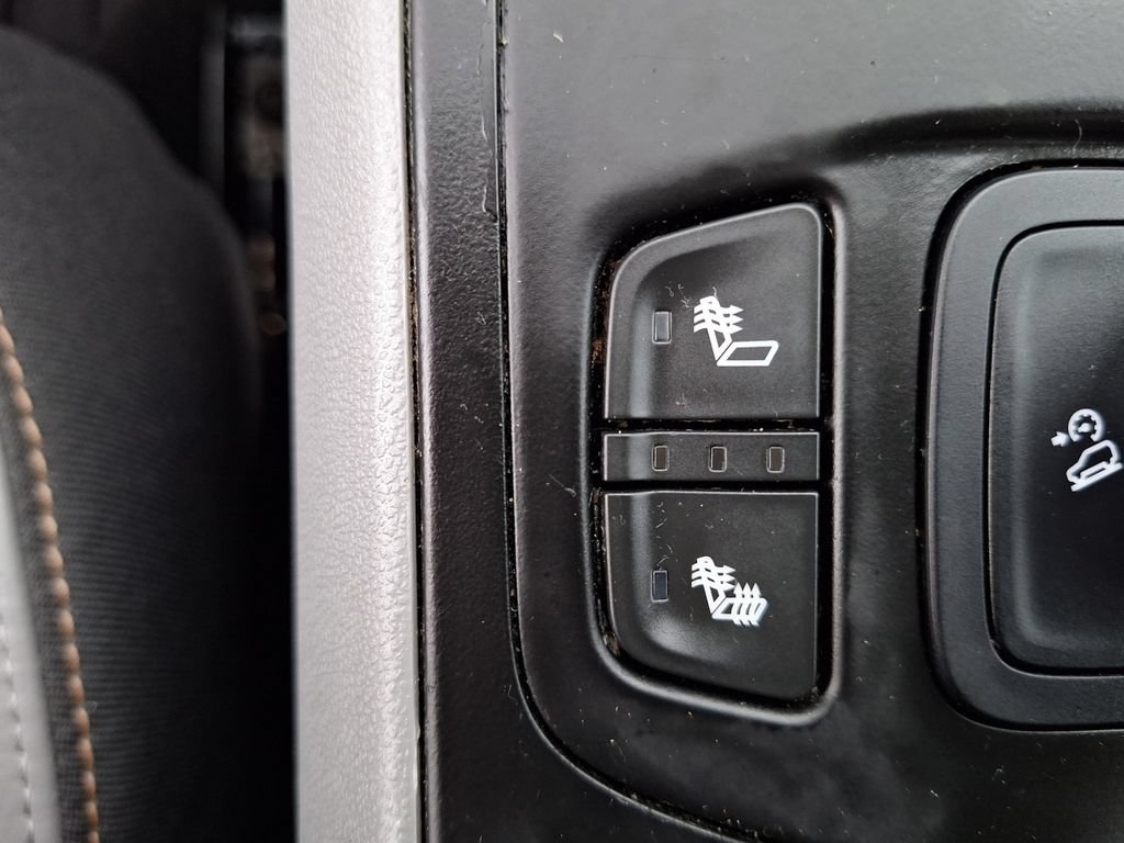 Used 2018 GMC Terrain SLT w/ Preferred Package FWD image 24