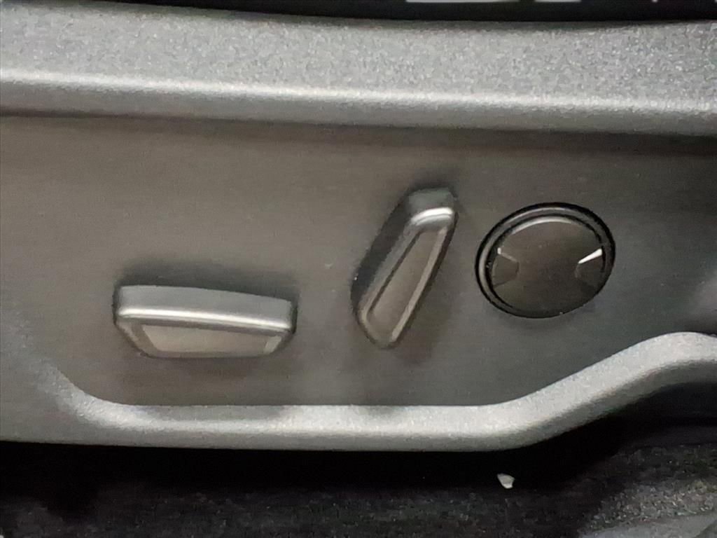 New 2025 Ford Bronco Raptor image 16