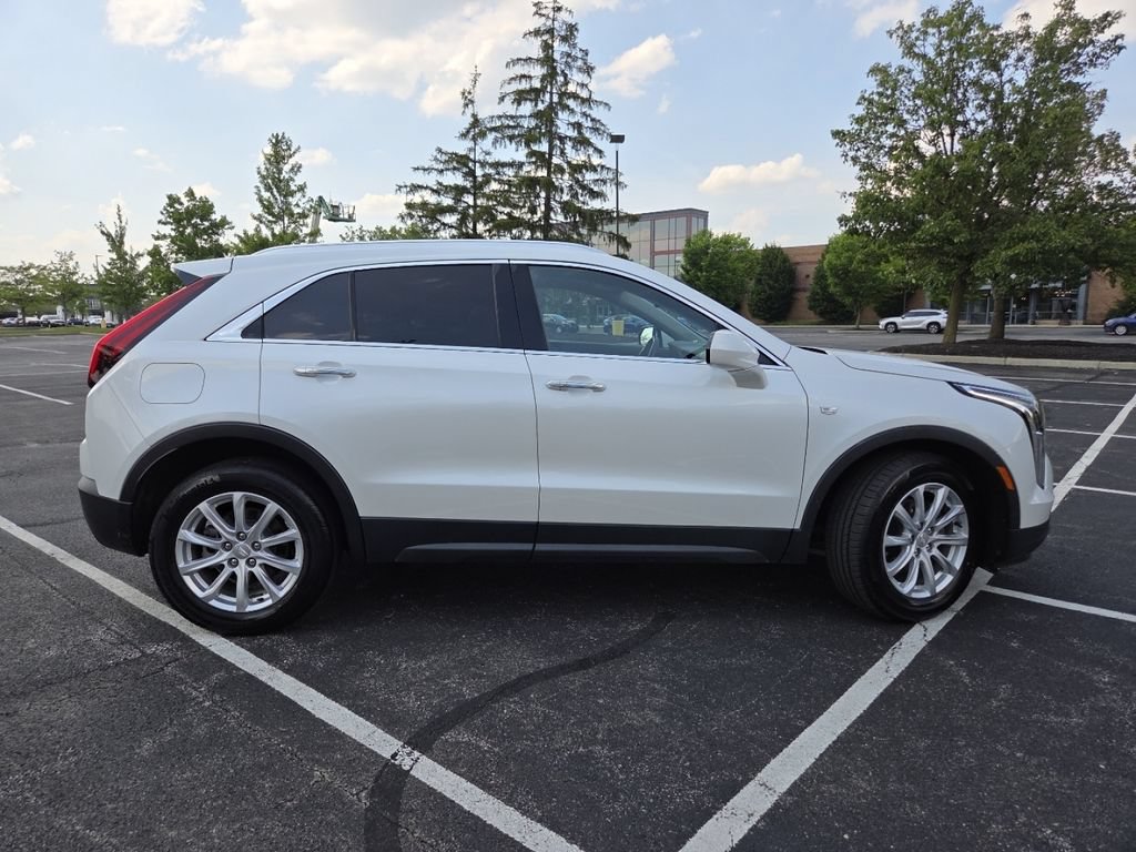 Used 2023 Cadillac XT4 Luxury w/ Driver Awareness Package FWD image 22