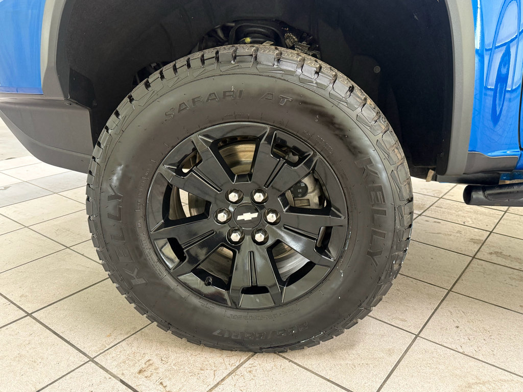 Used 2021 Chevrolet Colorado ZR2 w/ ZR2 Dusk Special Edition AWD/4WD image 12