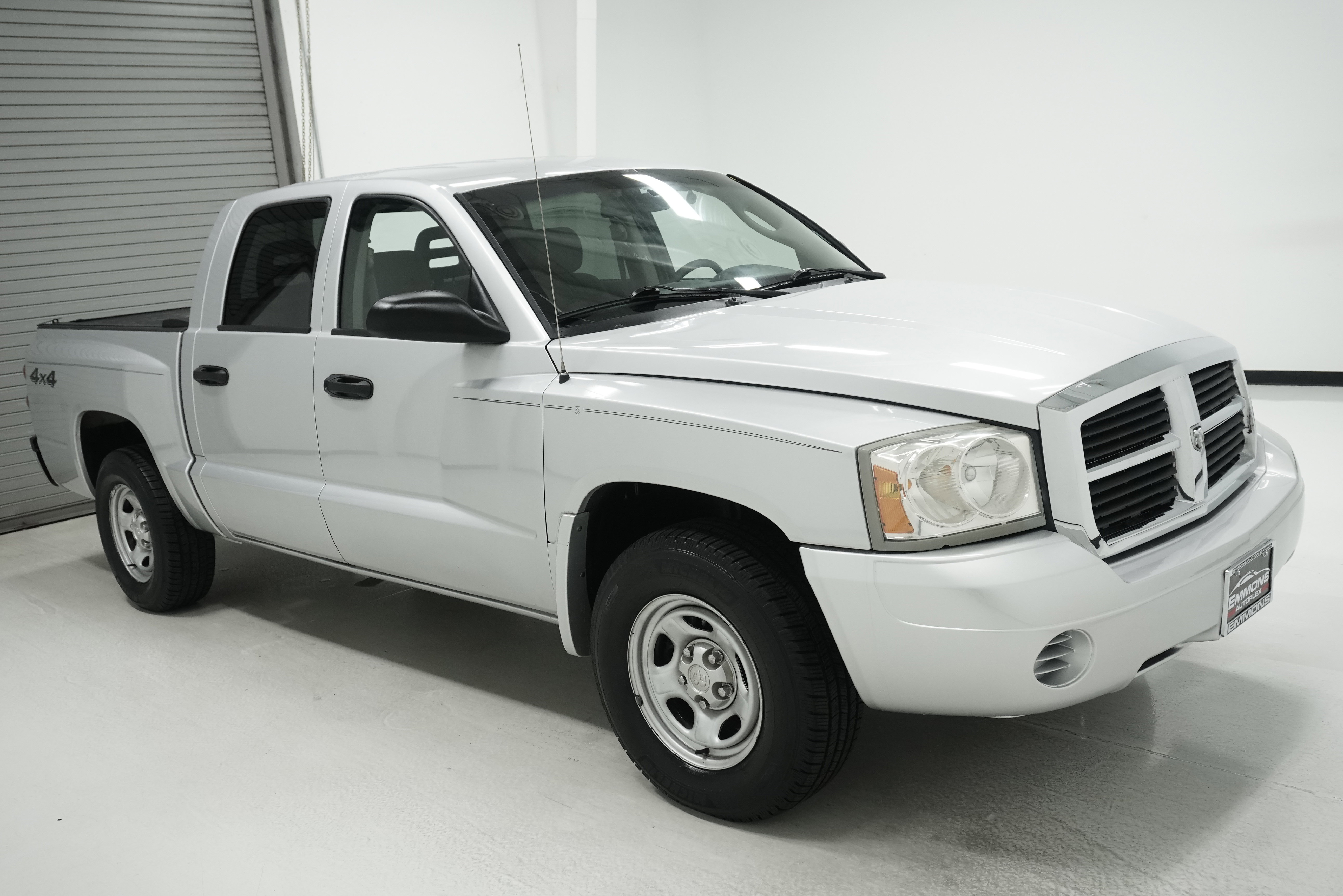Used 2006 Dodge Dakota ST image 3