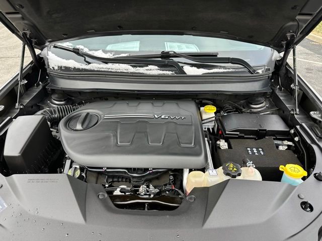 Used 2022 Jeep Cherokee Trailhawk w/ Comfort/Convenience Group image 12