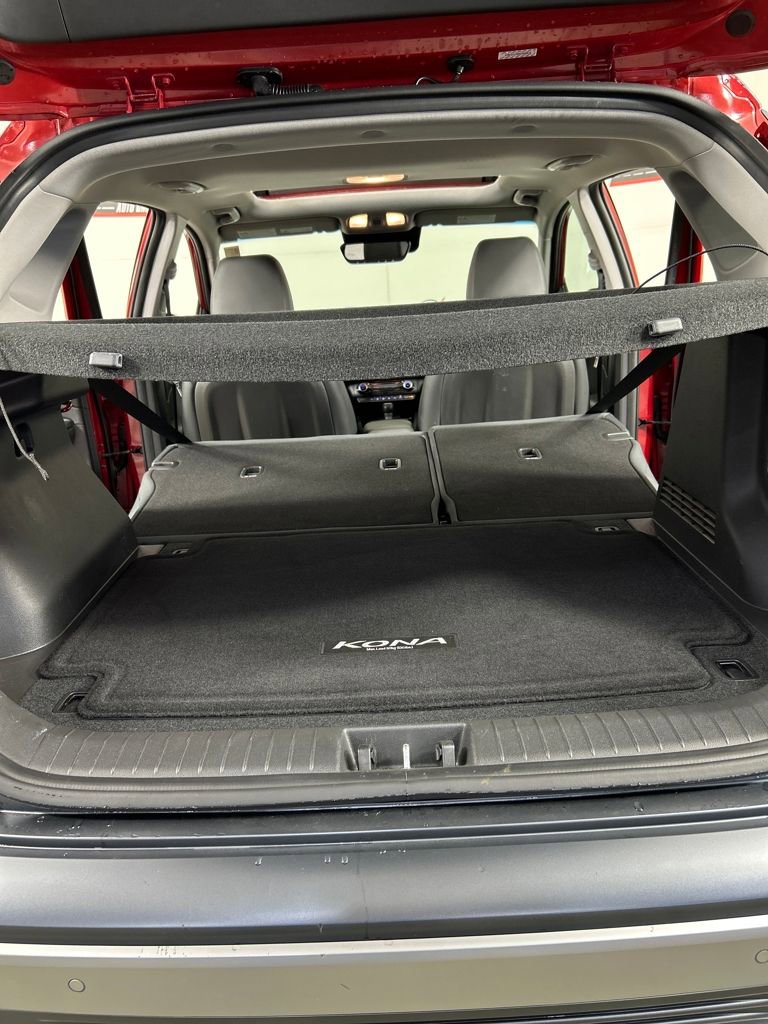 Used 2022 Hyundai Kona Limited AWD/4WD image 22