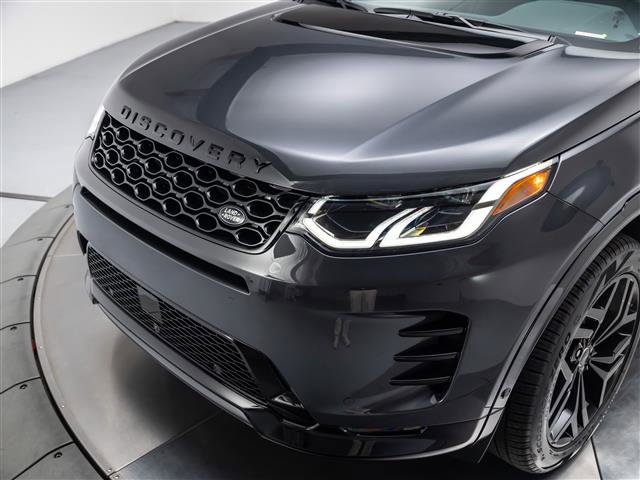 New 2026 Land Rover Discovery Sport Landmark image 9