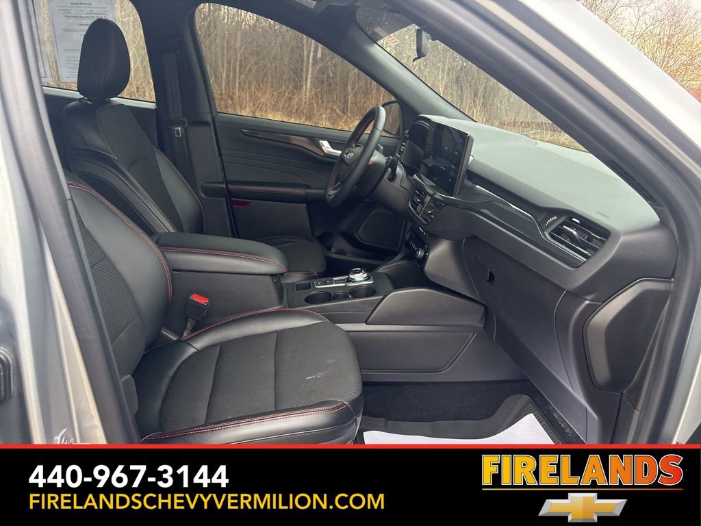 Used 2023 Ford Escape ST-Line w/ Tech Pack #1 image 29