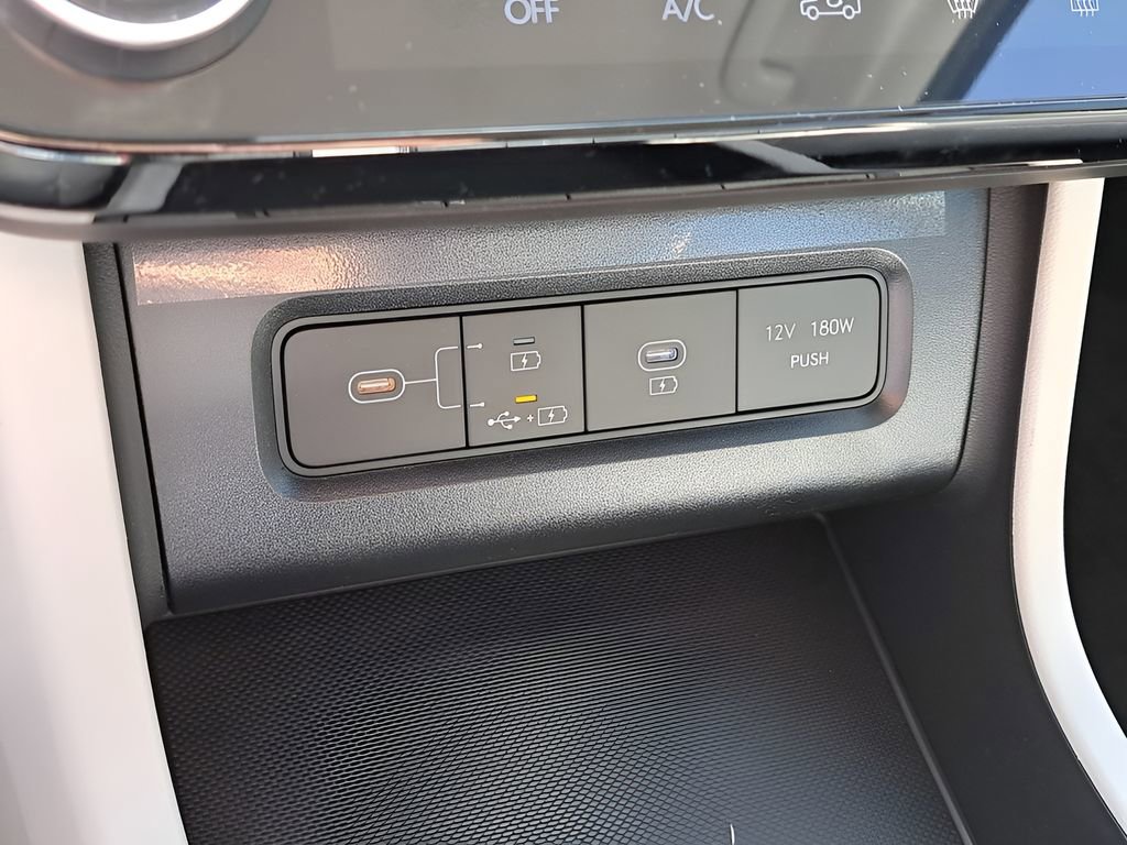 New 2026 Hyundai Tucson Blue SE AWD/4WD image 24