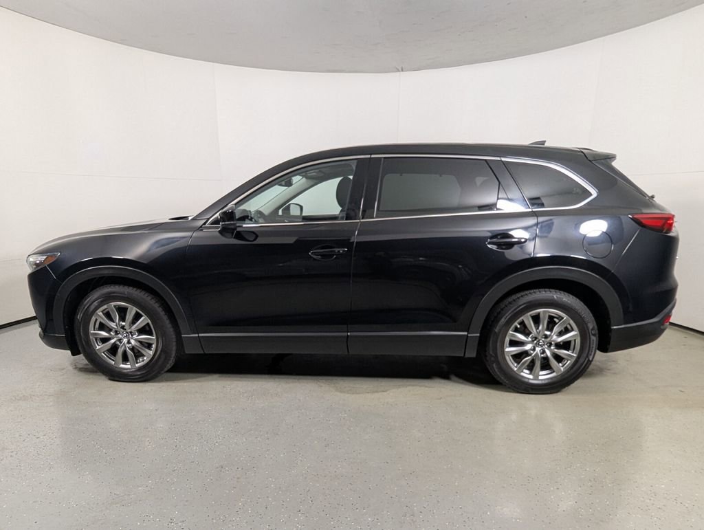 Used 2018 MAZDA CX-9 Touring w/ Touring Premium Package image 4