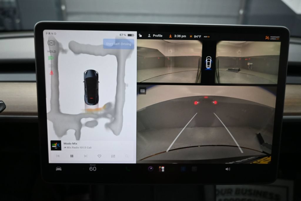 Used 2024 Tesla Model Y Long Range AWD/4WD image 6