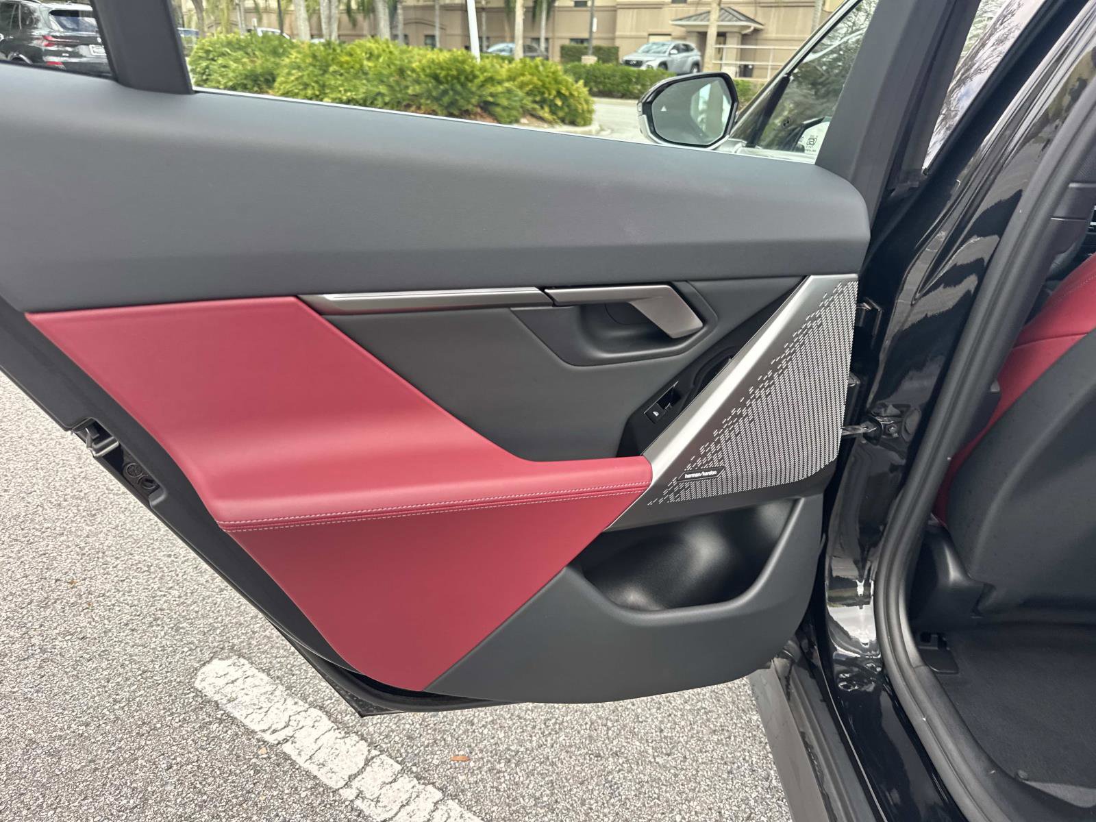 Certified 2026 BMW 530i image 12