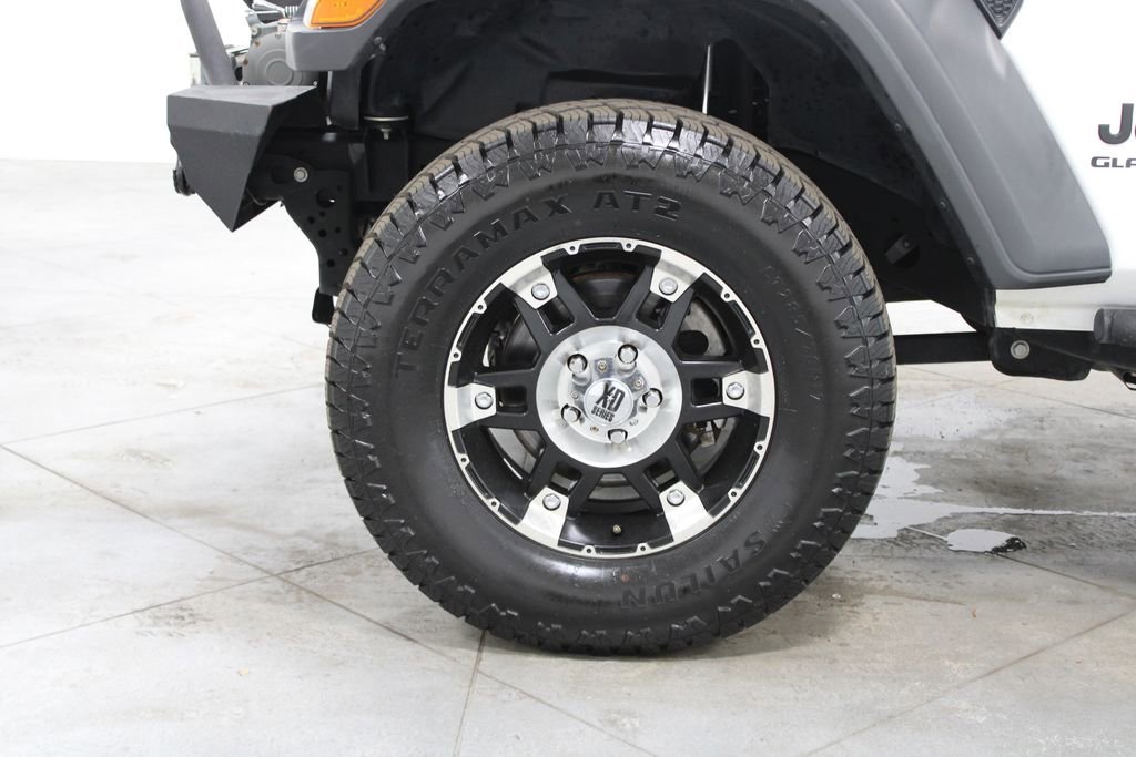 Used 2021 Jeep Gladiator Sport AWD/4WD image 18