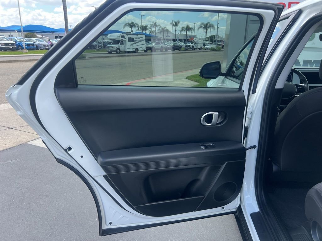 Used 2024 Hyundai Ioniq 5 SE RWD image 31