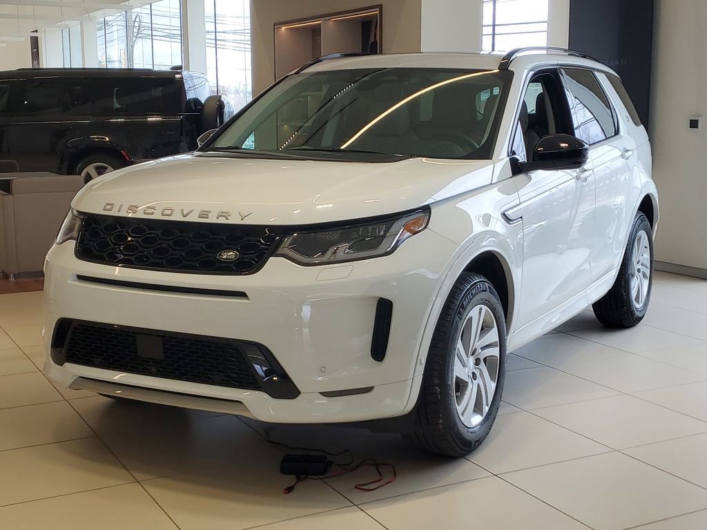 Used 2025 Land Rover Discovery Sport S image 1