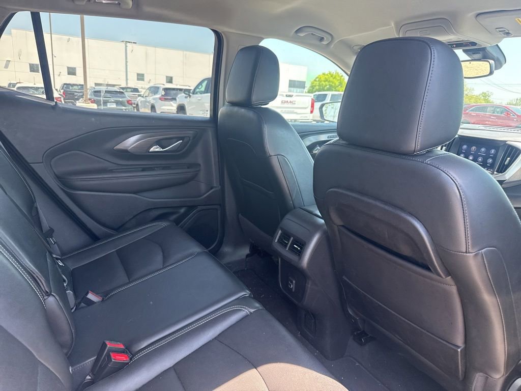 Used 2023 GMC Terrain SLT w/ Elevation Edition AWD/4WD image 14