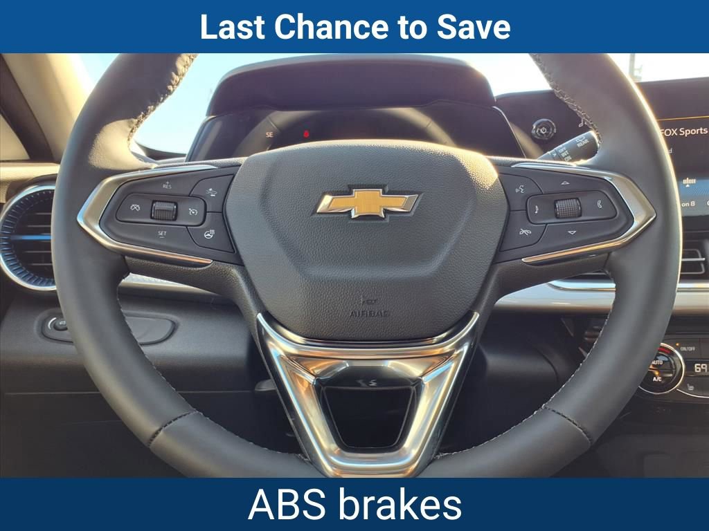 New 2025 Chevrolet Trax LT w/ Driver Confidence Package image 8