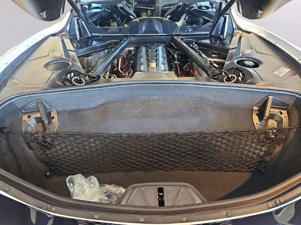 Used 2024 Chevrolet Corvette Stingray Preferred Cpe w/ Z51 Performance Package RWD image 34