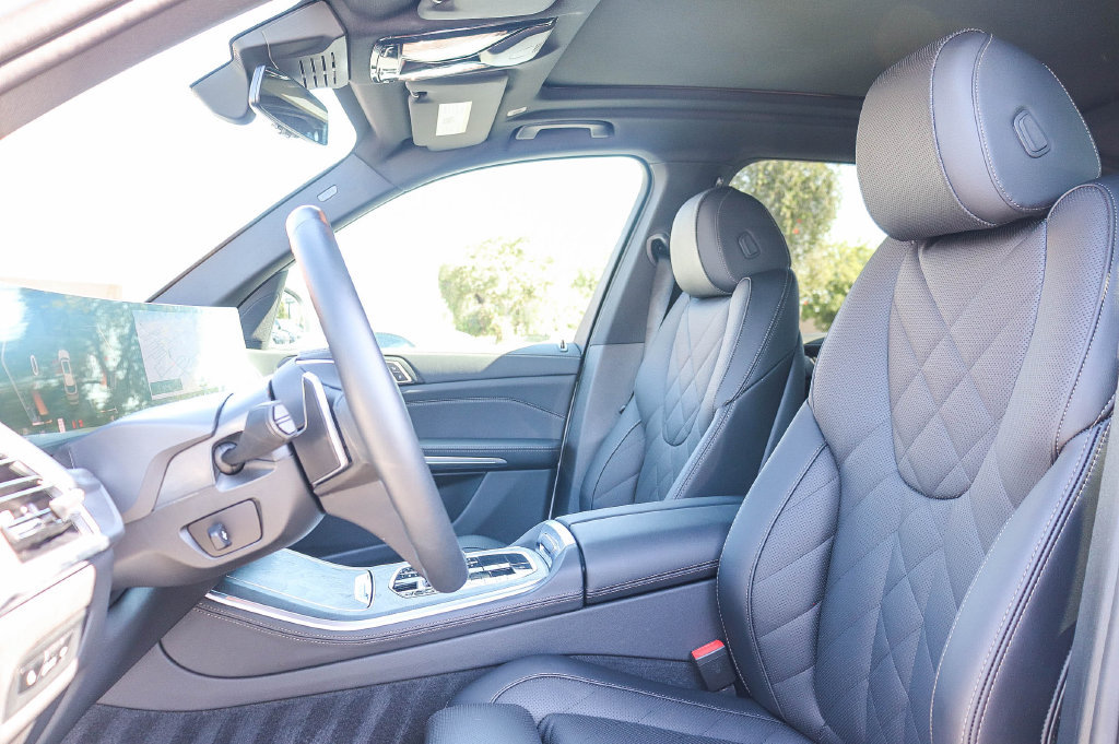 Used 2026 BMW X5 sDrive40i w/ Parking Assistance Package RWD image 17