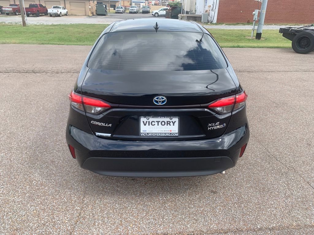 Used 2023 Toyota Corolla XLE image 6