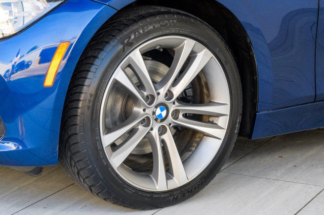 Used 2017 BMW 330i xDrive Sedan AWD/4WD image 75