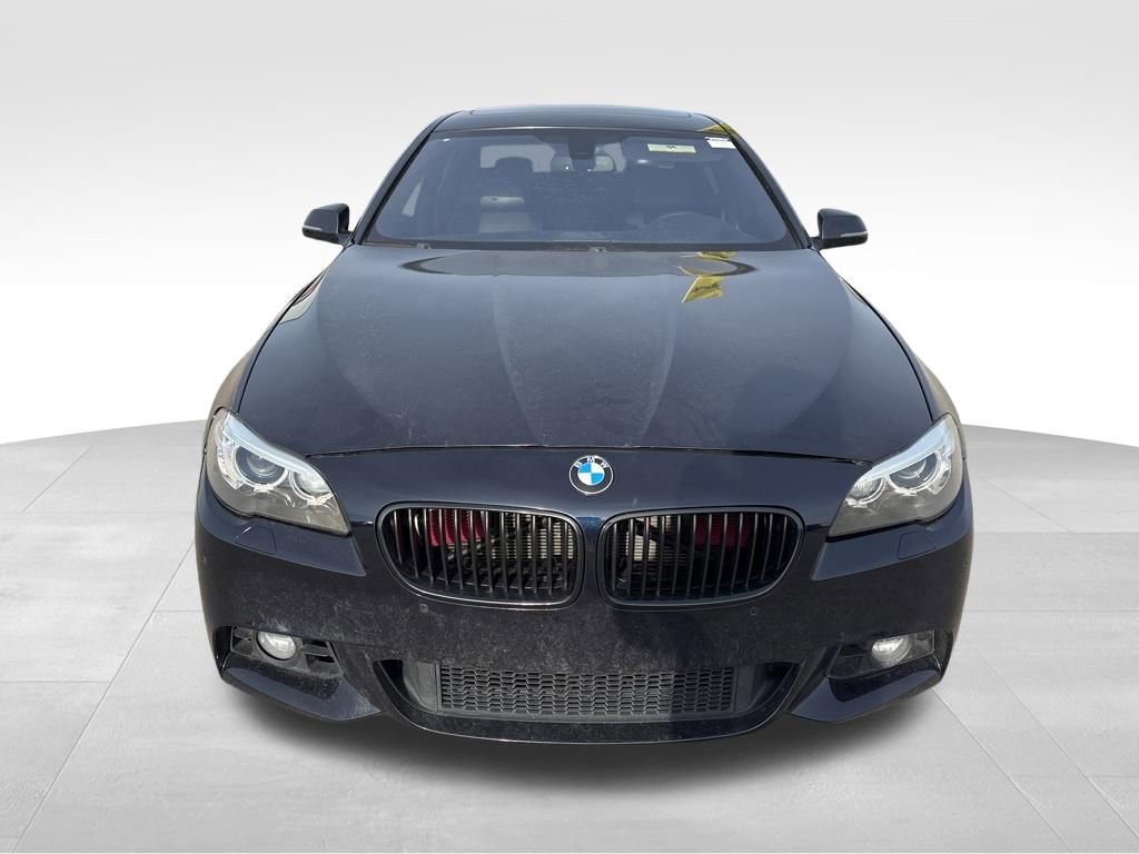 Used 2016 BMW 550i Sedan image 2
